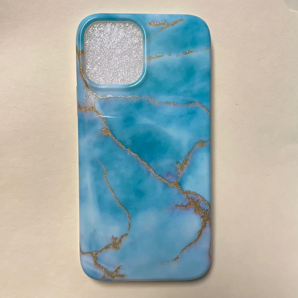 Brand new iPhone 12/12 Pro Case (6.1)